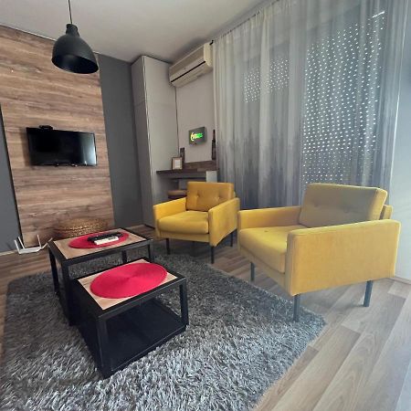 Apartament Bubinga Kruševac Zewnętrze zdjęcie